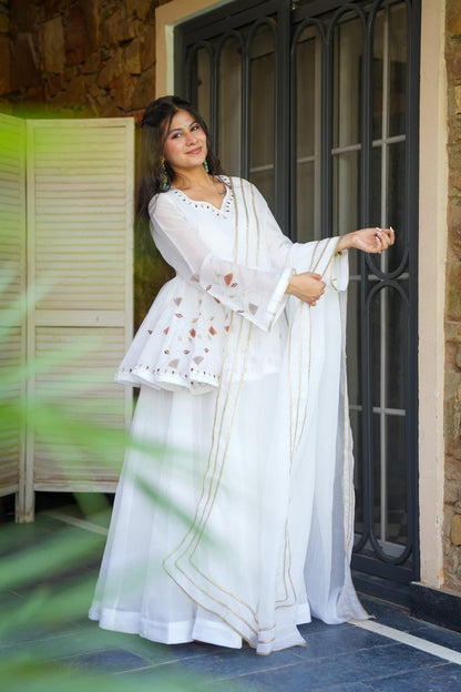 Sneh White Kurta Set