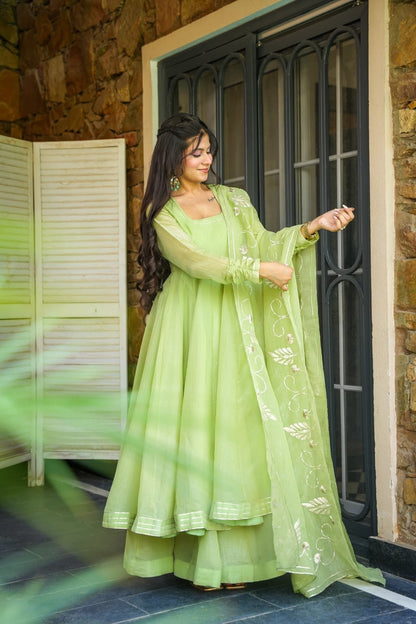 Spring Gaze Suit Set