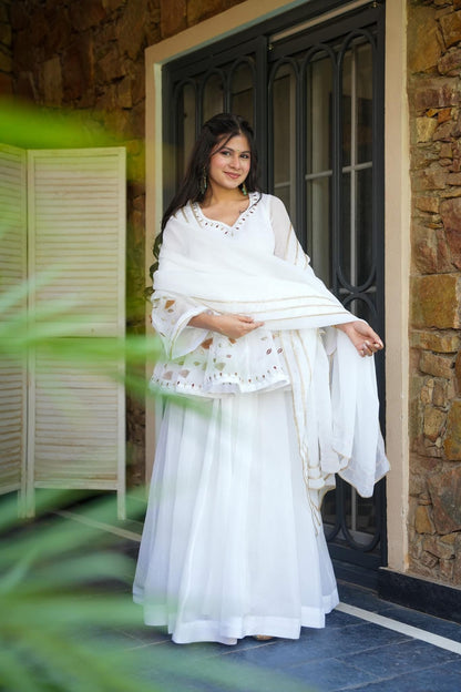 Sneh White Kurta Set