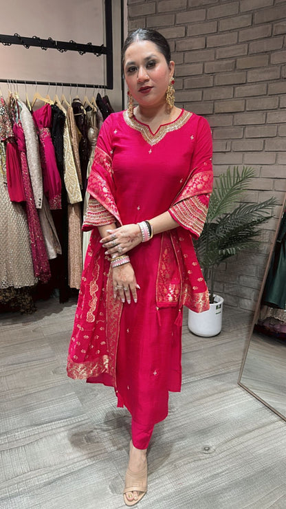 Oorja Fuchsia pink Designer Suit