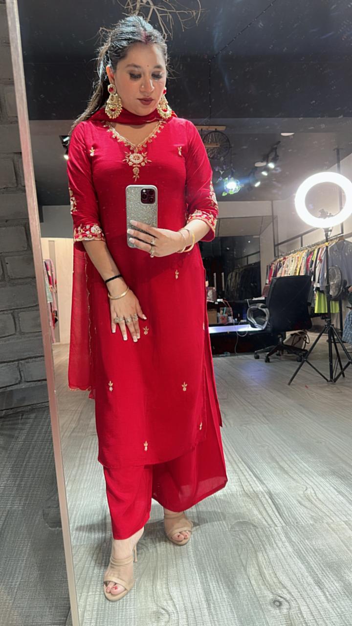 Sargi Red Designer Suit