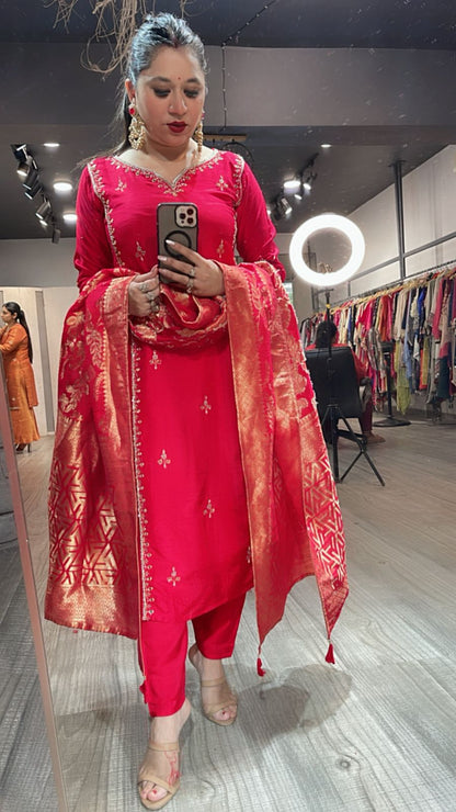 Mohabbatein Red Dupatta Suit