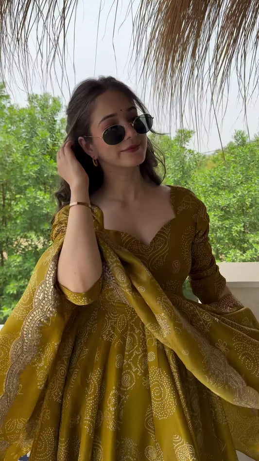 Goldenhour cosmos suit set